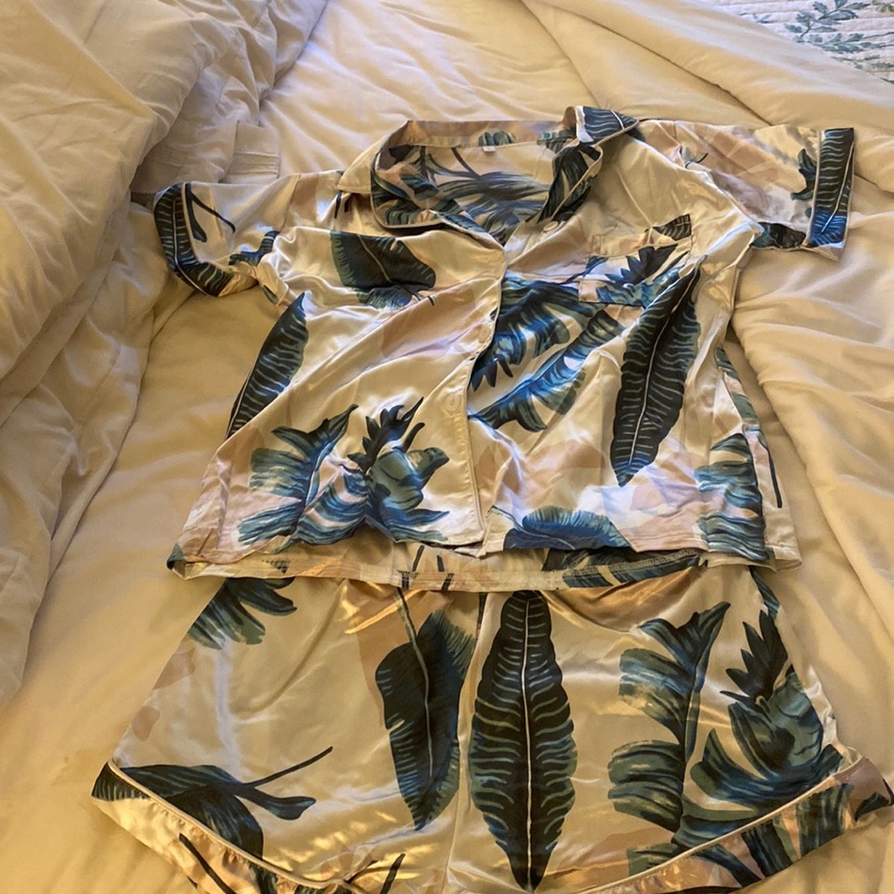Size Large, Silk, Fern Pajama Set